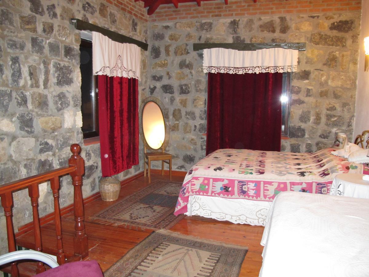 Karaburun Bahce Bed & Breakfast エクステリア 写真